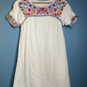 Beachlunchlounge White Top